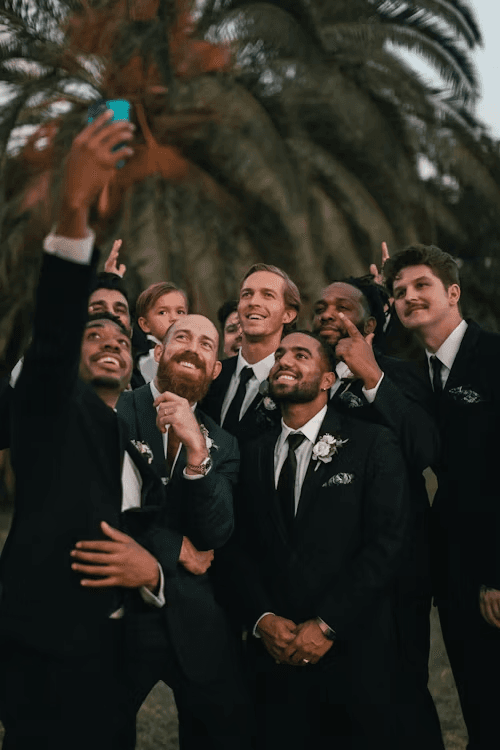 How to Choose Between Audio Guestbook and Video Guestbook for Weddings